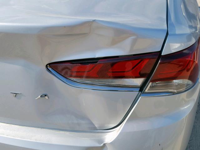  HYUNDAI SONATA 2018 Сріблястий