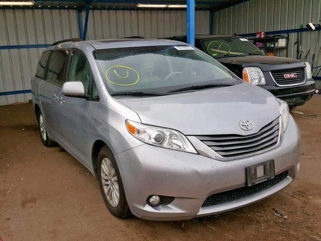 Toyota Sienna XLE 2014