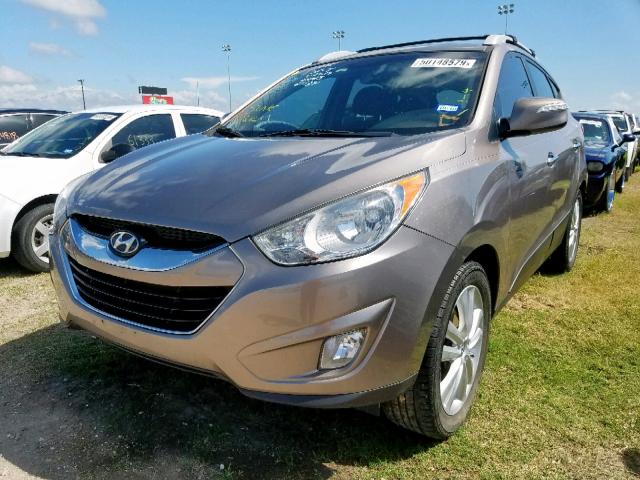 hyundai tucson 2013 vin km8ju3ac9du653391