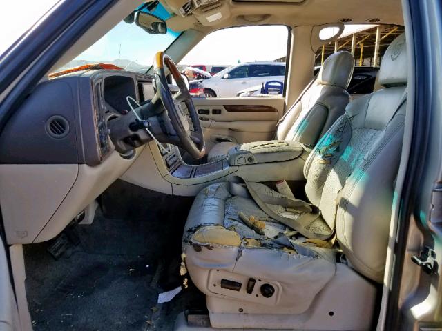 2002 Escalade Interior