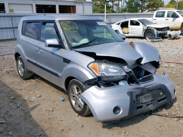 2011 Kia Soul +