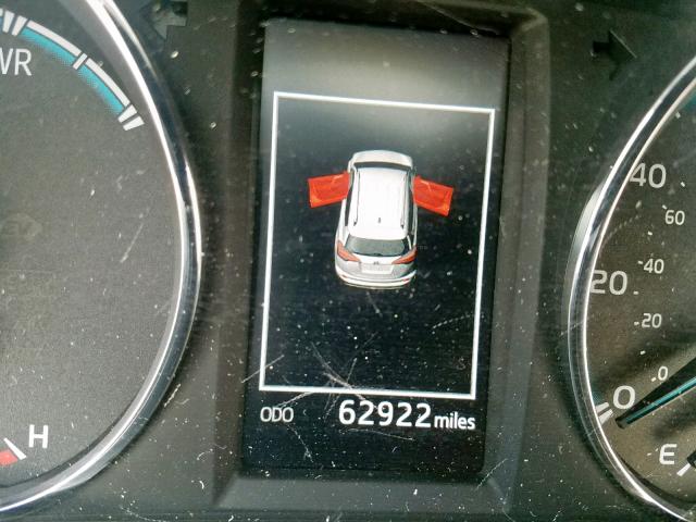 2017 TOYOTA RAV4 HV LE JTMRJREVXHD136038
