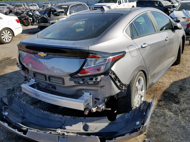 VIN 1G1RA6S52JU107005 2018 Chevrolet Volt, LT no.4