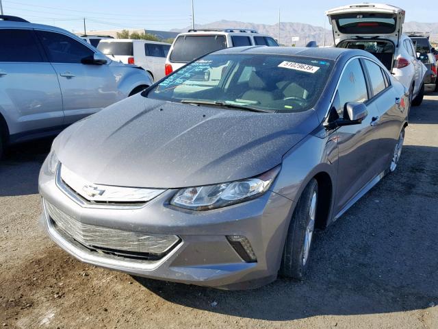 VIN 1G1RA6S52JU107005 2018 Chevrolet Volt, LT no.2