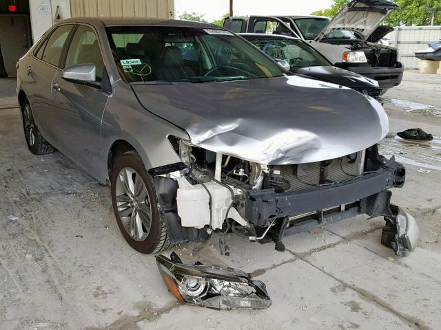 Седаны TOYOTA CAMRY 2017 Серебристый