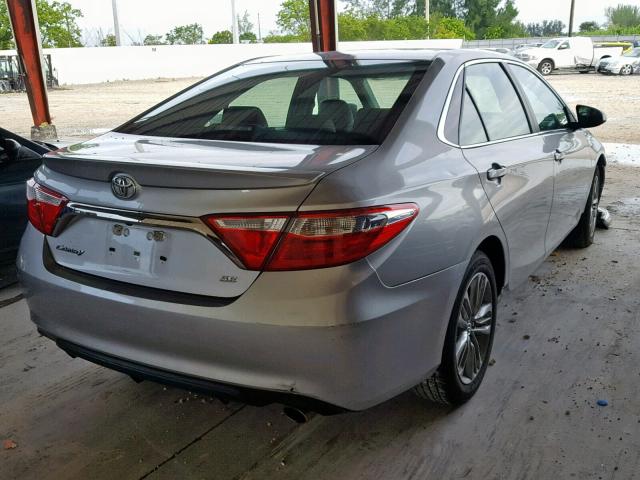 Седаны TOYOTA CAMRY 2017 Серебристый