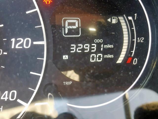  NISSAN VERSA 2018 Чорний