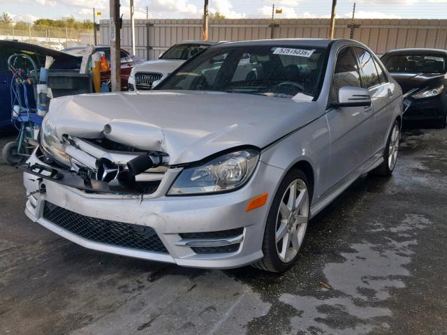 VIN WDDGF4HB9DR290997 2013 Mercedes-Benz C-Class, 250 no.2