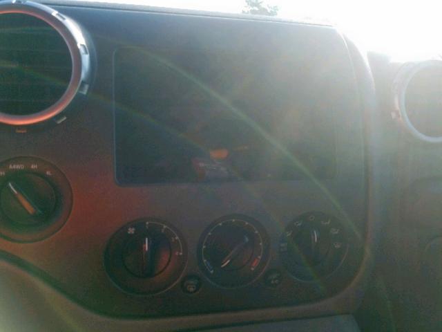 2004 Ford Expedition Xlt VIN: 1FMPU16L04LB38499 Lot: 39243997