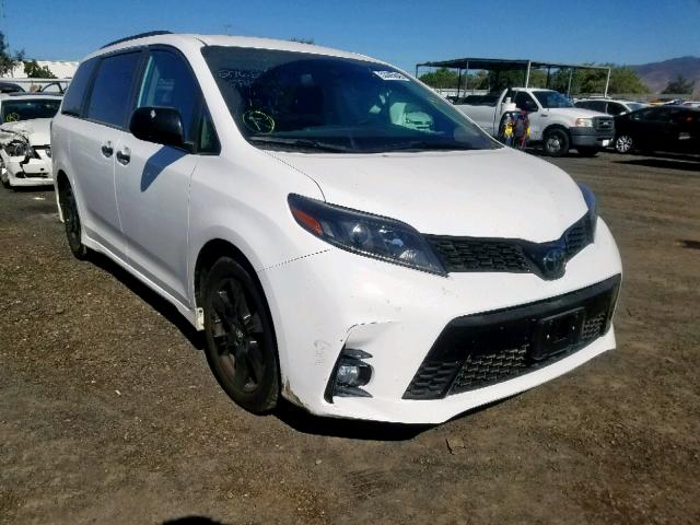 2020 TOYOTA SIENNA SE