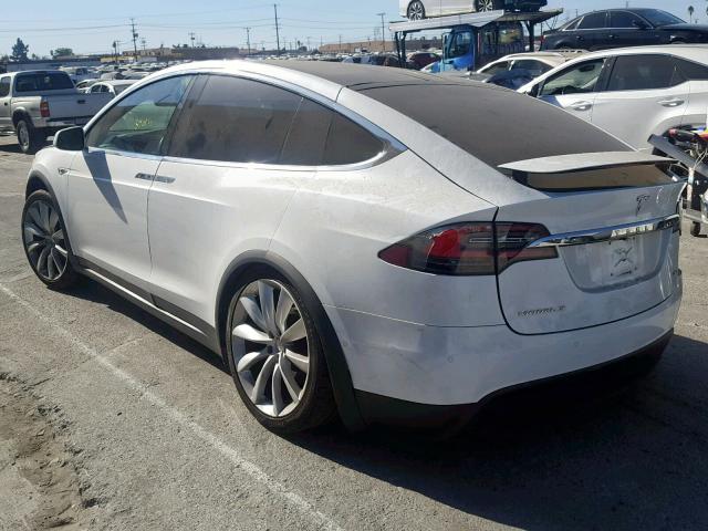 5YJXCBE25GF021272 2016 TESLA MODEL X-2