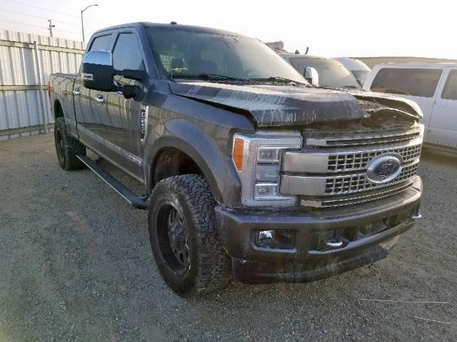 Salvage cars for sale from Copart Bakersfield, CA: 2017 Ford F250 Super