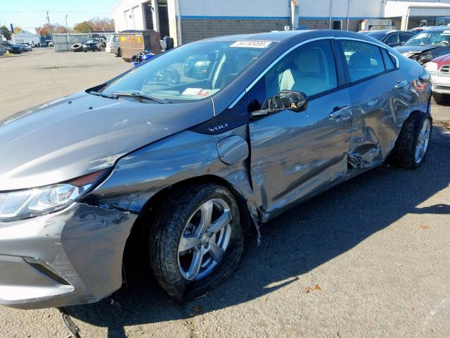 VIN 1G1RC6S50JU149960 2018 Chevrolet Volt, LT no.9