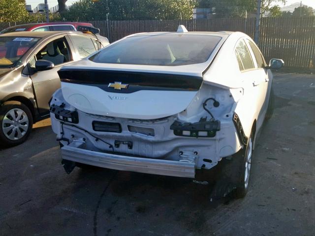 VIN 1G1RD6S5XJU141796 2018 Chevrolet Volt, Premier no.4