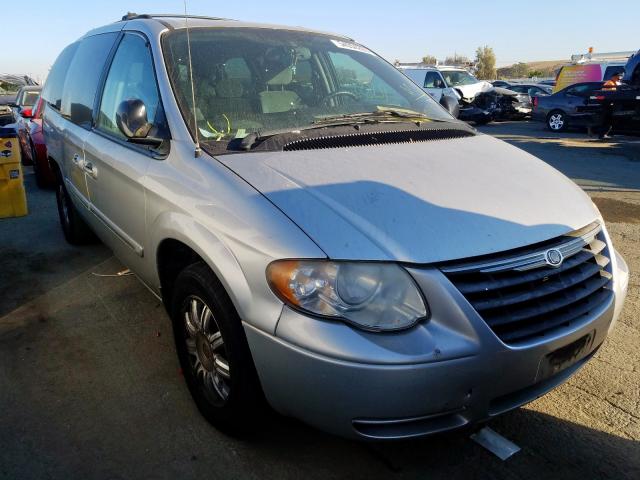2005 chrysler town & country touring