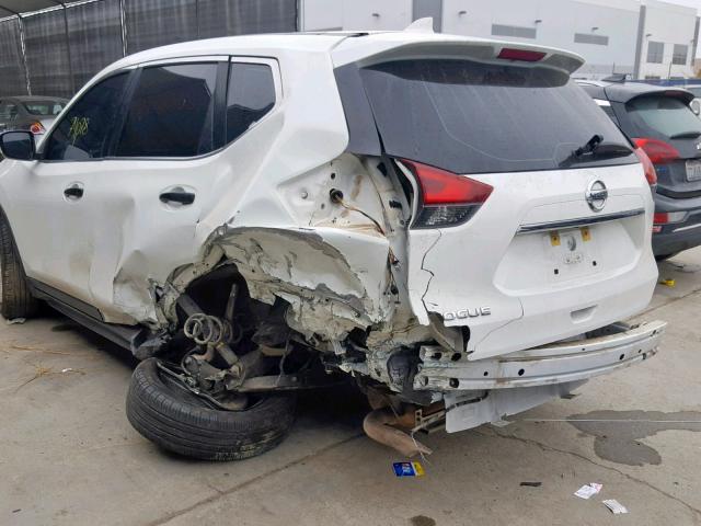 2017 NISSAN ROGUE S KNMAT2MT8HP559889