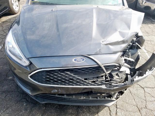  FORD FOCUS 2018 Серый