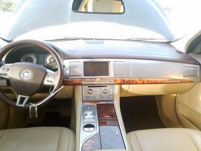 2010 JAGUAR XF PREMIUM SAJWA0GBXALR49538