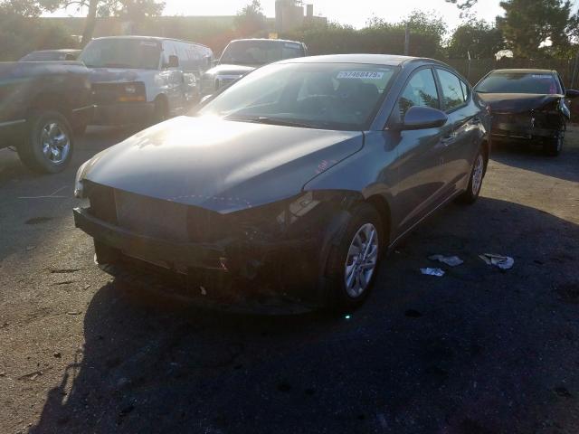  HYUNDAI ELANTRA 2018 Угольный