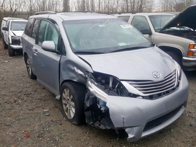 2015 TOYOTA SIENNA XLE