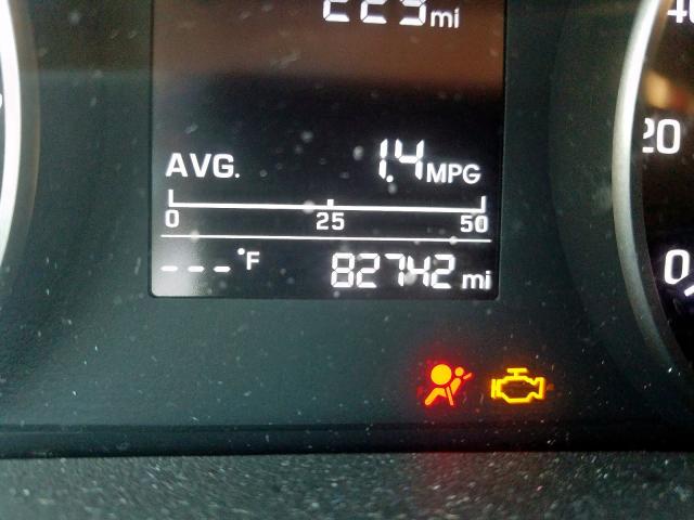  HYUNDAI ELANTRA 2018 Угольный