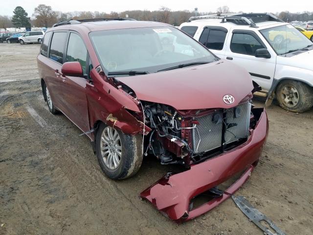 2014 TOYOTA SIENNA XLE