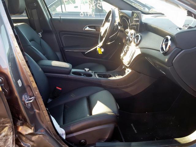 2019 MERCEDES-BENZ GLA 250 4M WDCTG4GB0KJ549678