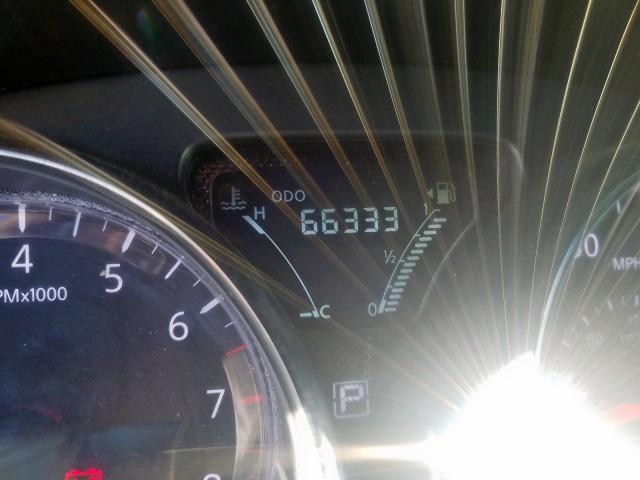 Седаны NISSAN VERSA 2016 Серебристый