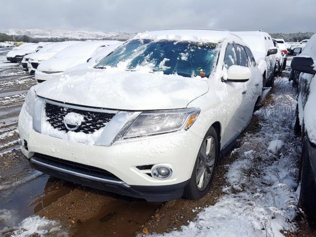 Паркетники NISSAN PATHFINDER 2015 Белый