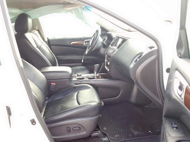 Паркетники NISSAN PATHFINDER 2015 Белый