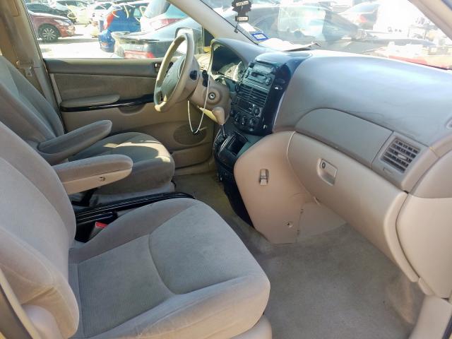 2004 Toyota Sienna Le 3 3l 6 For Sale In Wilmer Tx Lot 59202469