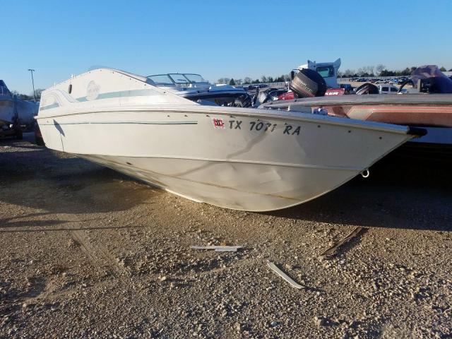 Salvage boats for sale at Wilmer, TX auction: 2002 Lowe Boat