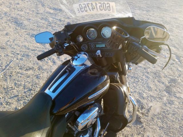 2011 HARLEY-DAVIDSON FLHTK 1HD1KEM17BB656099