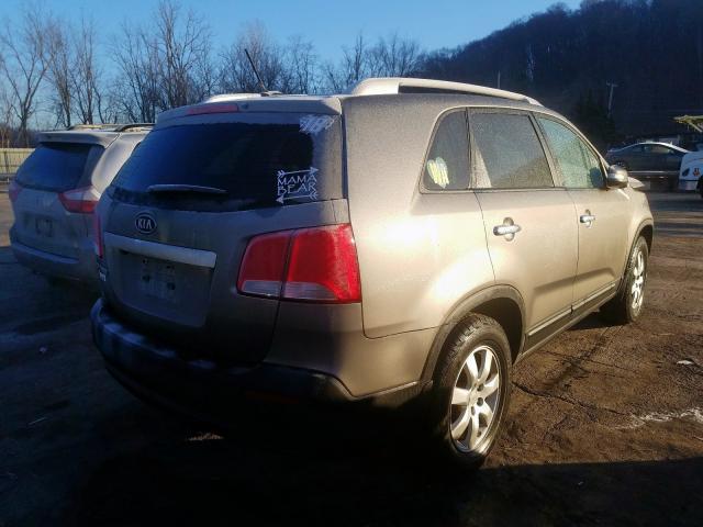 2011 KIA SORENTO BA 5XYKT3A16BG070933