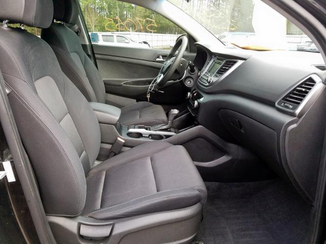 2017 HYUNDAI TUCSON SE KM8J23A47HU261336