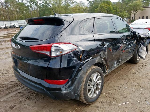 2017 HYUNDAI TUCSON SE KM8J23A47HU261336