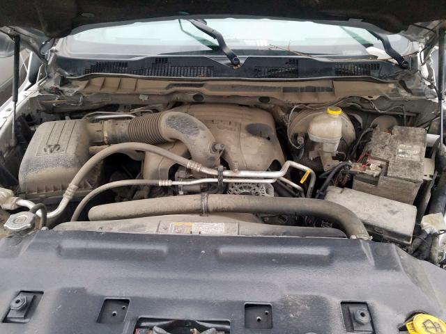 2016 RAM 1500 SLT 3C6RR7LT7GG136425