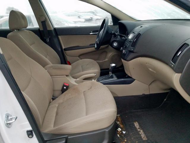 2010 HYUNDAI ELANTRA TO KMHDC8AE5AU065806