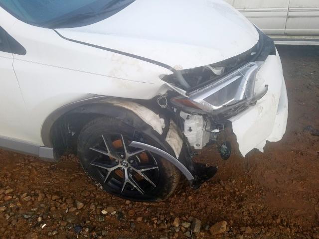 2017 TOYOTA RAV4 SE 2T3NFREV6HW365366