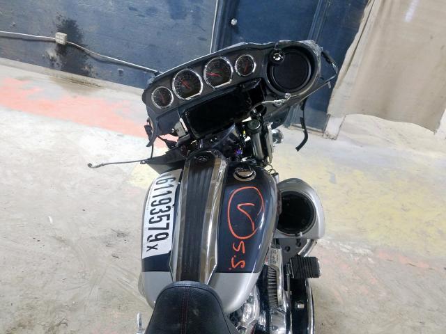 2019 HARLEY-DAVIDSON FLHXSE 1HD1PXL16KB957090