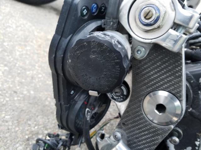 2000 KAWASAKI ZX900 E JKAZX2E12YA012814