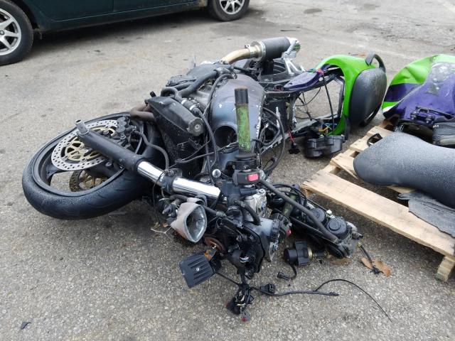 2000 KAWASAKI ZX900 E JKAZX2E12YA012814