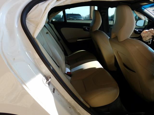 2015 VOLVO S60 PREMIE YV140MFK0F1355667