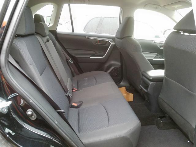 2019 TOYOTA RAV4 LE JTMH1RFV0KD511064