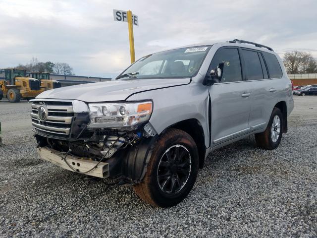 тойота ленд крузер 200 перевертыш. Toyota land cruiser 200 после дтп. битый ленд крузер 200 2014 года. битый ленд крузер 200. битый ленд крузер 200.