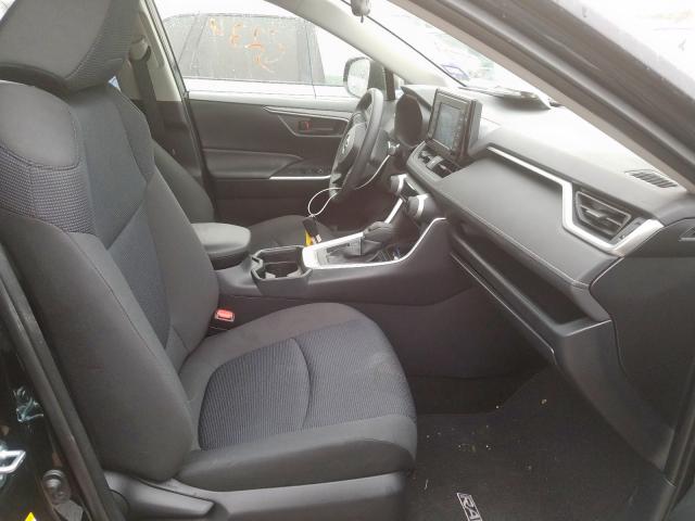 2019 TOYOTA RAV4 LE JTMH1RFV0KD511064