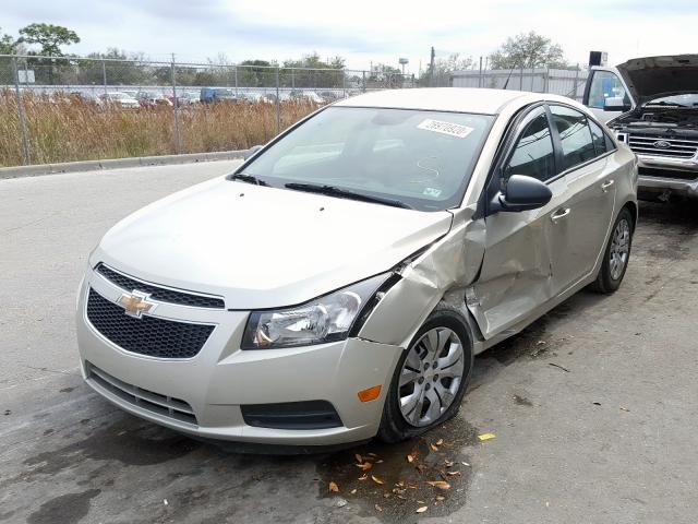 Седаны CHEVROLET CRUZE 2014 Серебристый