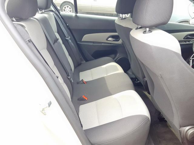 Седаны CHEVROLET CRUZE 2014 Серебристый