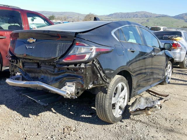 VIN 1G1RC6S52JU137986 2018 Chevrolet Volt, LT no.4