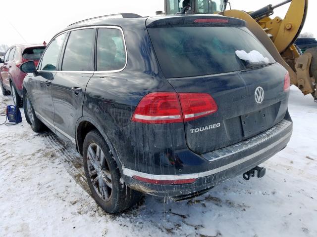 2016 VOLKSWAGEN TOUAREG SP WVGEF9BP2GD011227